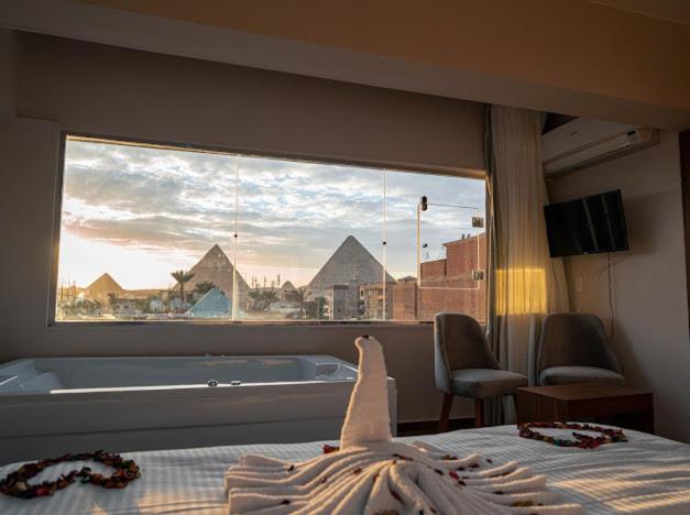 Tuya Pyramids Inn Kafret el-Gabal Dış mekan fotoğraf